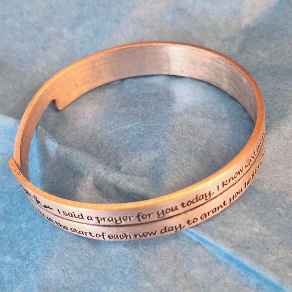 Inspirational Pewter Bangle Bracelet Engraved Unisex I said a prayer for you VTG - Picture 7 of 13